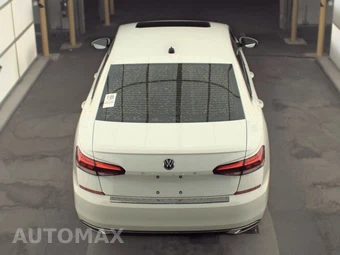 2021 Volkswagen Passat 2.0T SE - miniatura 5