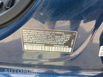 2021 Volkswagen Passat 2.0T SE - miniatura 2