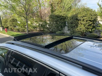 2021 Volkswagen Tiguan 2.0T SE - miniatura 17