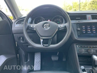 2021 Volkswagen Tiguan 2.0T SE - miniatura 40