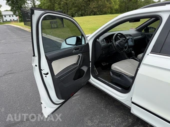 2021 Volkswagen Tiguan - miniatura 10