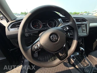 2021 Volkswagen Tiguan S – miniatura 10