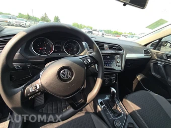 2021 Volkswagen Tiguan S – miniatura 11