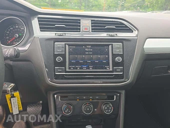 2021 Volkswagen Tiguan S - miniatura 10