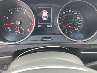 2021 Volkswagen Tiguan S - miniatura 12