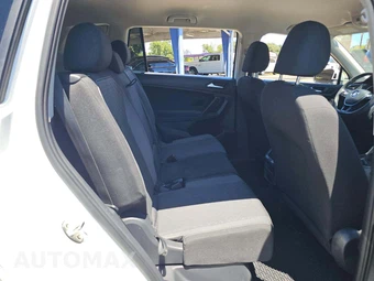 2021 Volkswagen Tiguan S – miniatura 13