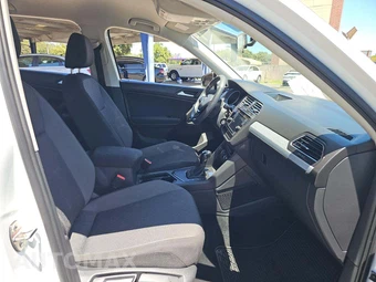 2021 Volkswagen Tiguan S – miniatura 15