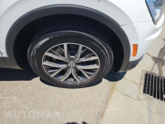 2021 Volkswagen Tiguan S – miniatura 23