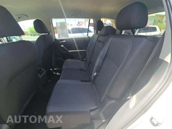 2021 Volkswagen Tiguan S – miniatura 10