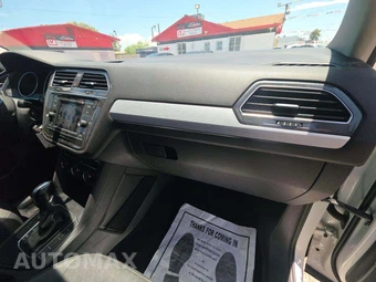 2021 Volkswagen Tiguan S – miniatura 17