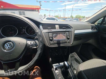 2021 Volkswagen Tiguan S – miniatura 7