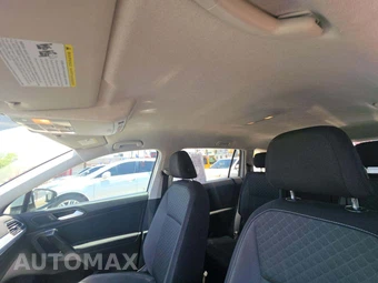 2021 Volkswagen Tiguan S – miniatura 8