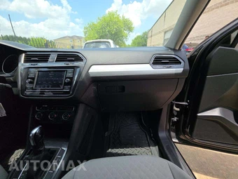2021 Volkswagen Tiguan S - miniatura 20