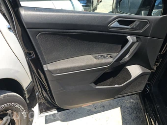 2021 Volkswagen Tiguan S - miniatura 9
