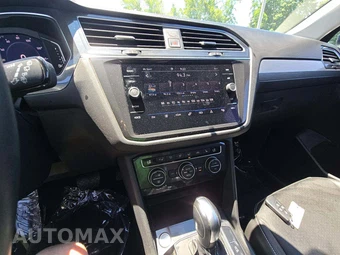 2021 Volkswagen Tiguan SE – miniatura 10