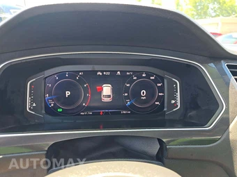 2021 Volkswagen Tiguan SE – miniatura 9