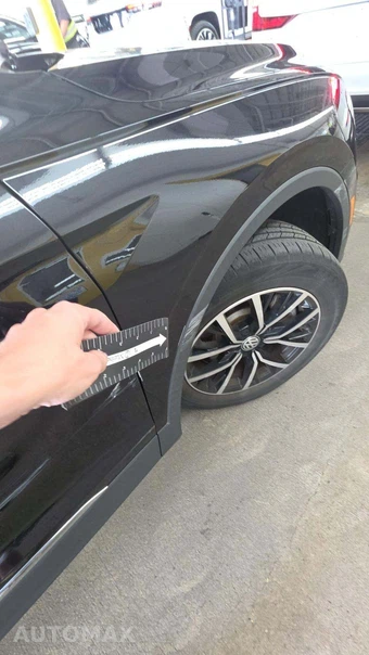 2021 Volkswagen Tiguan SE – miniatura 30