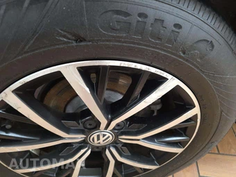 2021 Volkswagen Tiguan SE – miniatura 22