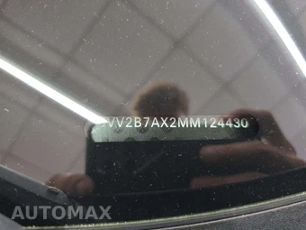 2021 Volkswagen Tiguan SE – miniatura 5