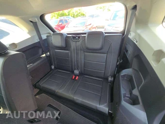 2021 Volkswagen Tiguan SE – miniatura 14