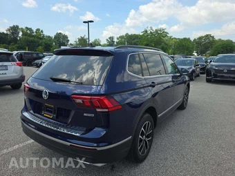2021 Volkswagen Tiguan SE – miniatura 3