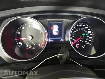 2021 Volkswagen Tiguan SE - miniatura 12
