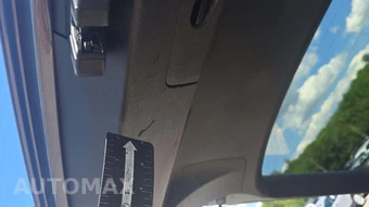2021 Volkswagen Tiguan SE - miniatura 21