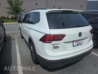 2021 Volkswagen Tiguan SE – miniatura 2