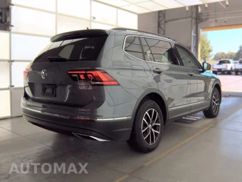 2021 Volkswagen Tiguan SE - miniatura 4