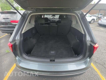 2021 Volkswagen Tiguan SE - miniatura 14