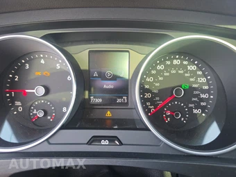 2021 Volkswagen Tiguan SE – miniatura 12