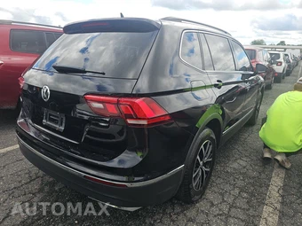 2021 Volkswagen Tiguan SE - miniatura 4