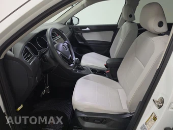 2021 Volkswagen Tiguan SE – miniatura 7