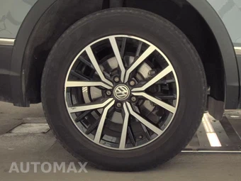 2021 Volkswagen Tiguan SE – miniatura 11