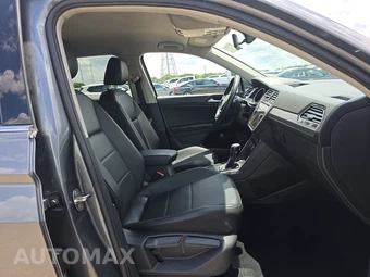 2021 Volkswagen Tiguan SE – miniatura 14