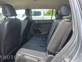 2021 Volkswagen Tiguan SE – miniatura 19