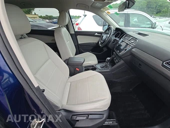 2021 Volkswagen Tiguan SE – miniatura 8