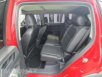 2021 Volkswagen Tiguan SE – miniatura 10