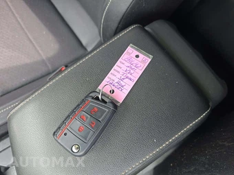 2021 Volkswagen Tiguan SE – miniatura 5