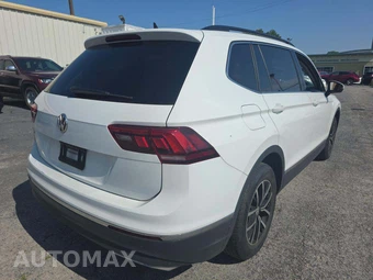 2021 Volkswagen Tiguan SE – miniatura 3