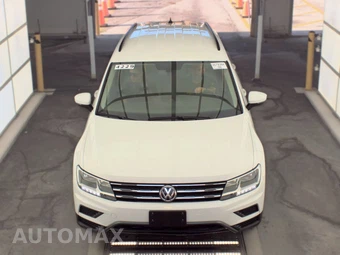 2021 Volkswagen Tiguan SE - miniatura 2