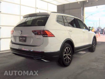 2021 Volkswagen Tiguan SE - miniatura 4