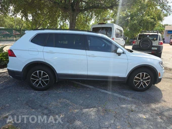 2021 Volkswagen Tiguan SE - miniatura 4