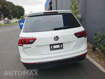 2021 Volkswagen Tiguan SE - miniatura 5