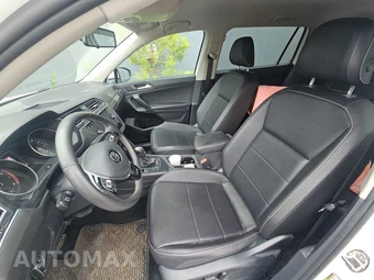 2021 Volkswagen Tiguan SE - miniatura 7