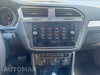 2021 Volkswagen Tiguan SE - miniatura 21