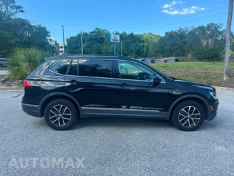 2021 Volkswagen Tiguan SE - miniatura 7