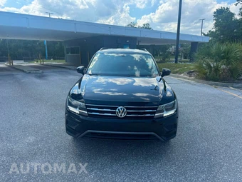 2021 Volkswagen Tiguan SE - miniatura 9