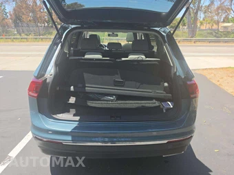 2021 Volkswagen Tiguan SE – miniatura 12