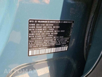 2021 Volkswagen Tiguan SE – miniatura 2